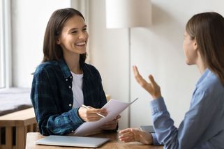 Životní a úrazové pojištění? Sjednejte si ho správně. Chyby vás mohou připravit o statisíce - Proženy.cz